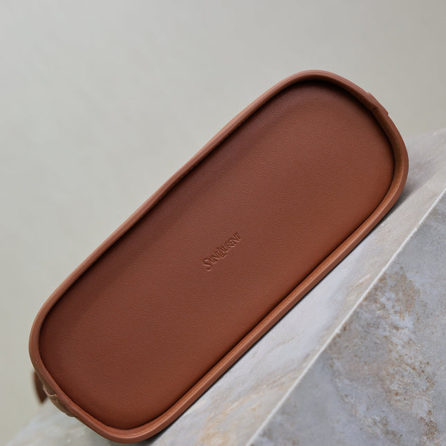 YSL 25S Y SMALL BUCKET 29 IN DESERT DUST AND BRICK CANVAS GOLD HARDWRE