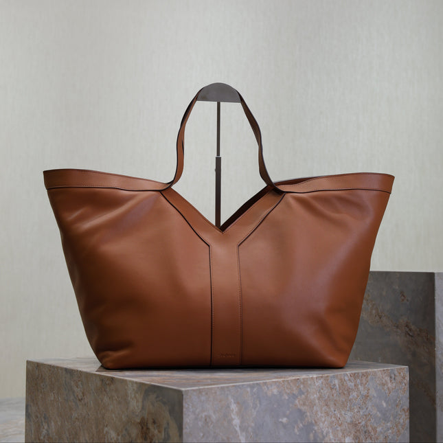 YSL 25S Y TOTE 50 IN CARAMEL CALFSKIN GOLD HARDWRE