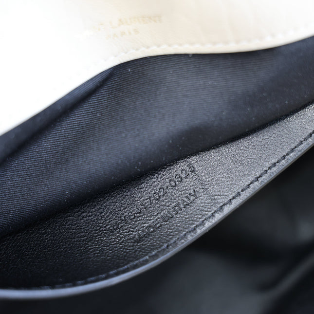 YSL 25S CASSANDRE ENVELOPE MESSENGER 35 IN BLANC VINTAGE LAMBSKIN GOLD HARDWRE