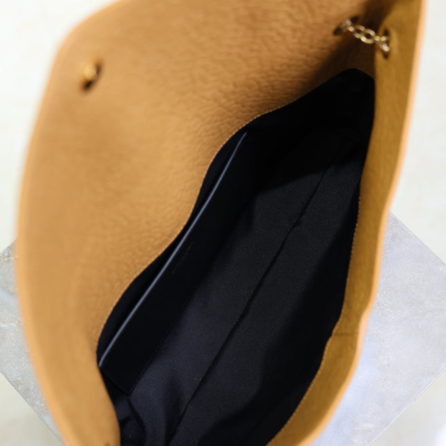 YSL 25S CASSANDRE ENVELOPE MESSENGER 35 IN GOLDEN BROWN LAMBSKIN GOLD HARDWRE