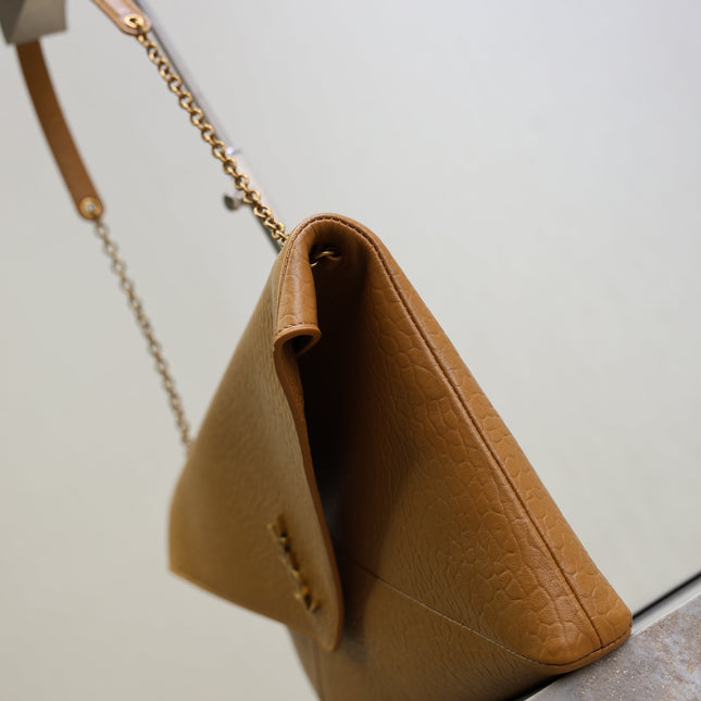 YSL 25S CASSANDRE ENVELOPE MESSENGER 35 IN GOLDEN BROWN LAMBSKIN GOLD HARDWRE