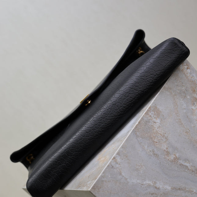 YSL 25S CASSANDRE ENVELOPE MESSENGER 35 IN BLACK LAMBSKIN GOLD HARDWRE