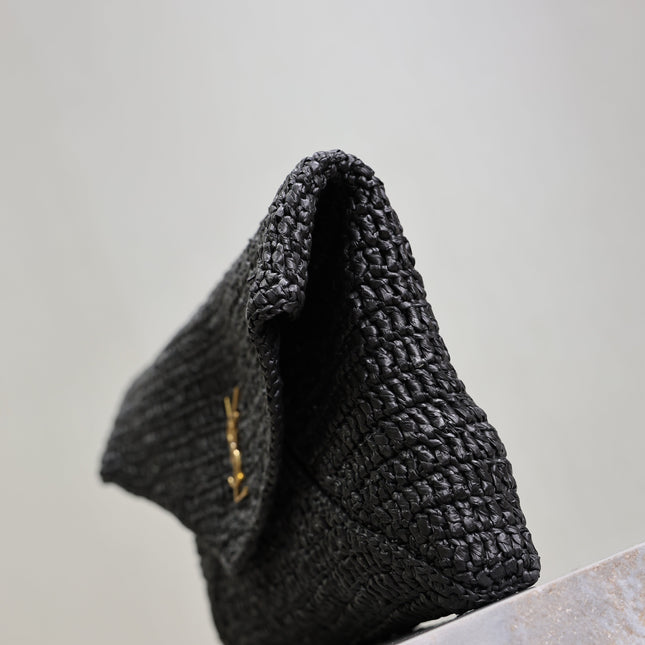 YSL 25S CASSANDRE LARGE ENVELOPE POUCH 29 IN BLACK RAFFIA GOLD HARDWRE