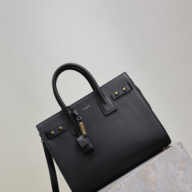 YSL 25S SAC DE JOUR GM 32 IN BLACK SUPPLE GRAINED CALFSKIN GOLD HARDWRE