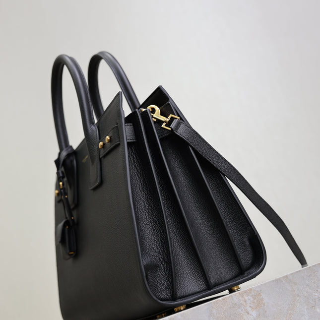 YSL 25S SAC DE JOUR GM 32 IN BLACK SUPPLE GRAINED CALFSKIN GOLD HARDWRE