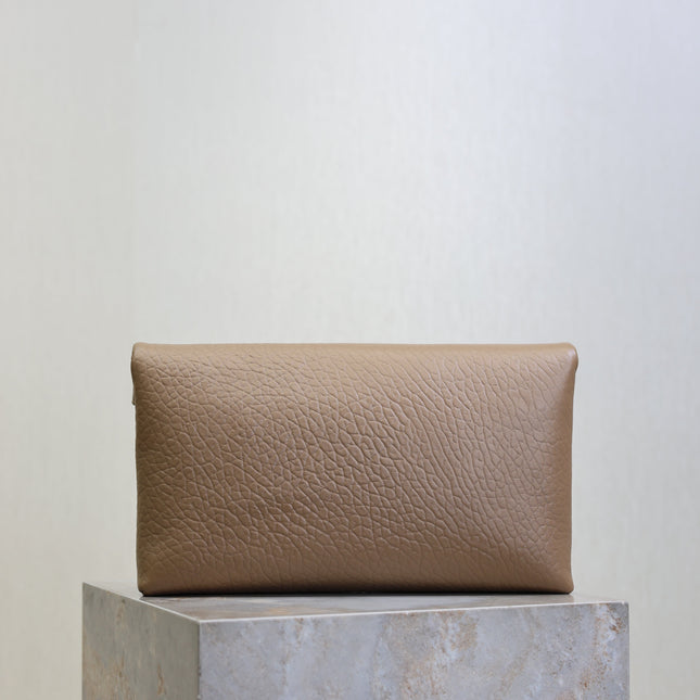 YSL 25S CASSANDRE LARGE ENVELOPE POUCH 29 IN DARK TAUPE CALFSKIN GOLD HARDWRE