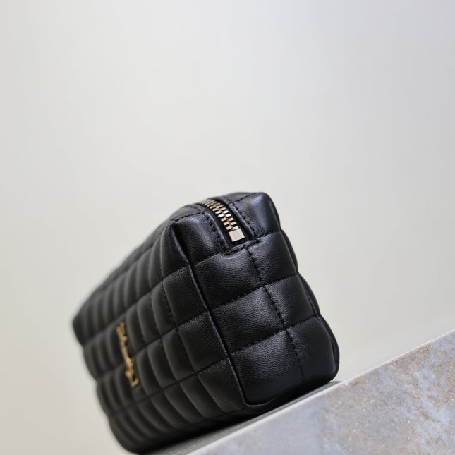 YSL 25S CASSANDRE MATELASSÉ CARRÉ POUCH ON CHAIN 18 IN BLACK LAMBSKIN