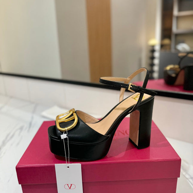 VLTN HIGH SANDAL 25S 115 MM IN BLACK LAMBSKIN WITH GOLD HARDWARE