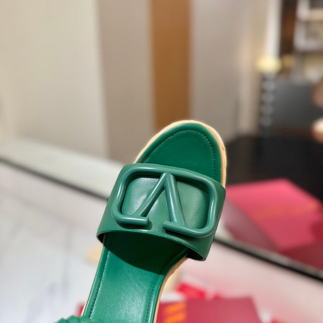 VLTN ESPADRILLE WEDGE SANDALS 25S 115 MM IN DARK GREEN LAMBSKIN