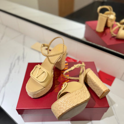 VLTN ESPADRILLE WEDGE SANDALS 25S 115 MM IN GOLDEN BEIGE LAMBSKIN