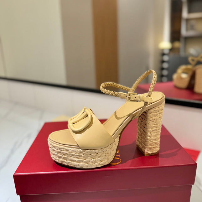 VLTN ESPADRILLE WEDGE SANDALS 25S 115 MM IN GOLDEN BEIGE LAMBSKIN