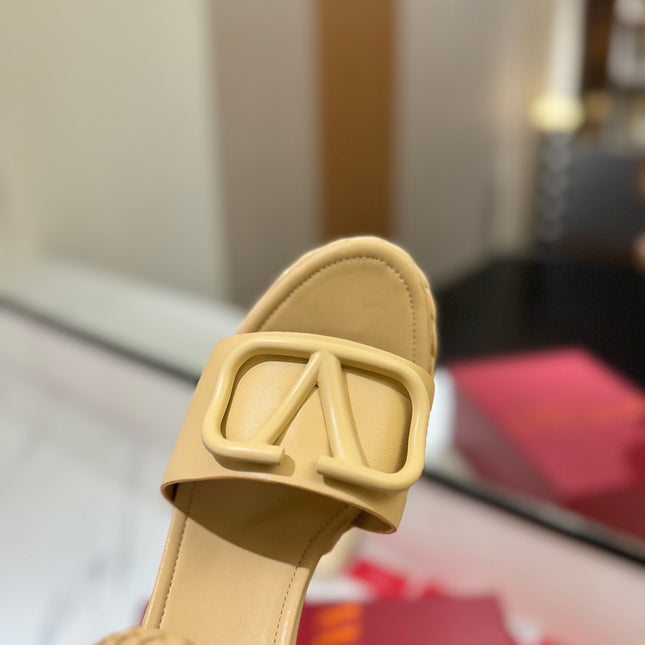 VLTN ESPADRILLE WEDGE SANDALS 25S 115 MM IN GOLDEN BEIGE LAMBSKIN