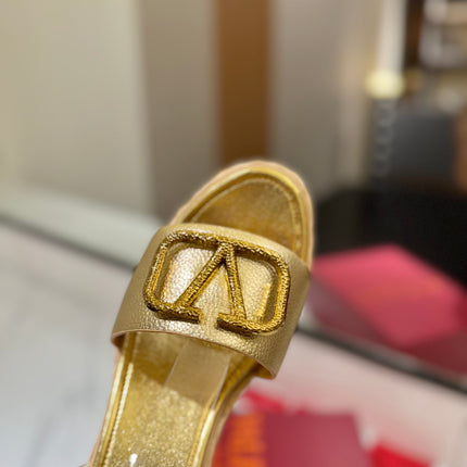 VLTN ESPADRILLE WEDGE SANDALS 25S 90 MM IN GOLD LAMBSKIN STYLE 1
