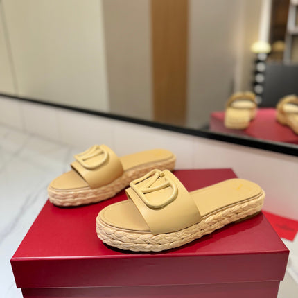 VLTN ESPADRILLE SLIDES 25S IN GOLDEN BEIGE LAMBSKIN STYLE 12