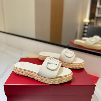 VLTN ESPADRILLE SLIDES 25S IN WHITE LAMBSKIN STYLE 8