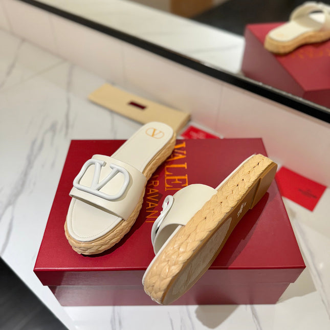 VLTN ESPADRILLE SLIDES 25S IN WHITE LAMBSKIN STYLE 8