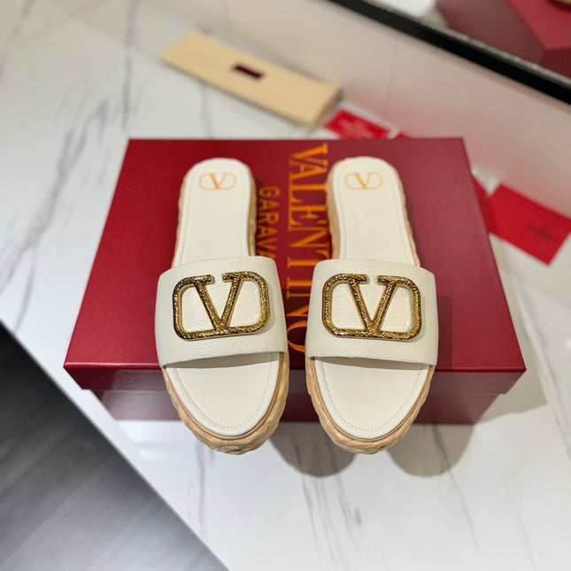VLTN ESPADRILLE SLIDES 25S IN WHITE LAMBSKIN STYLE 3
