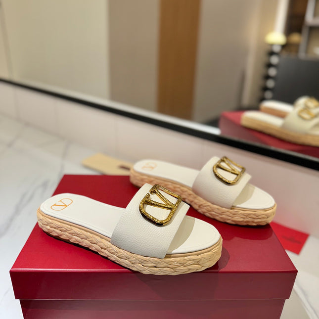 VLTN ESPADRILLE SLIDES 25S IN WHITE LAMBSKIN STYLE 3