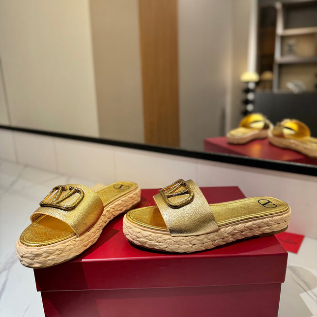 VLTN ESPADRILLE SLIDES 25S IN GOLD LAMBSKIN STYLE 1