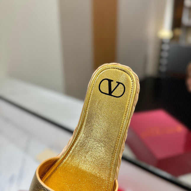 VLTN ESPADRILLE SLIDES 25S IN GOLD LAMBSKIN STYLE 1