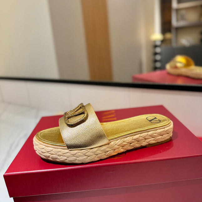 VLTN ESPADRILLE SLIDES 25S IN GOLD LAMBSKIN STYLE 1