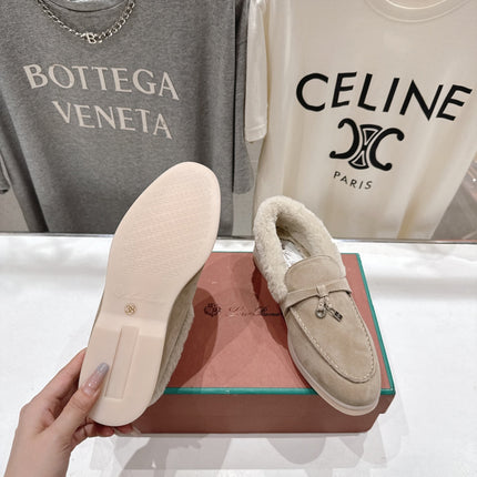 LP 25S SUMMER CHARMS WALK LOAFERS IN LIGHT TAUPE SUEDE AND FLEECE