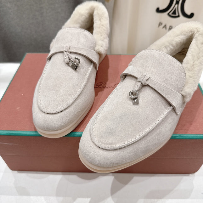 LP 25S SUMMER CHARMS WALK LOAFERS IN LIGHT GRAY SUEDE AND FLEECE