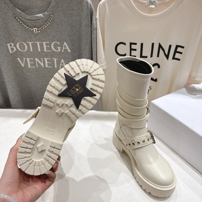 DIOR 25S BIKER BOOTS IN CREAM WHITE CALFSKIN WITH SILVER HARDWARE