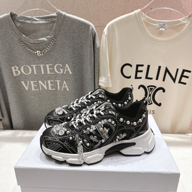 DIOR 25S SNEAKER IN BLACK LAMBSKIN AND MESH FABRIC WITH PEARL DETAILING