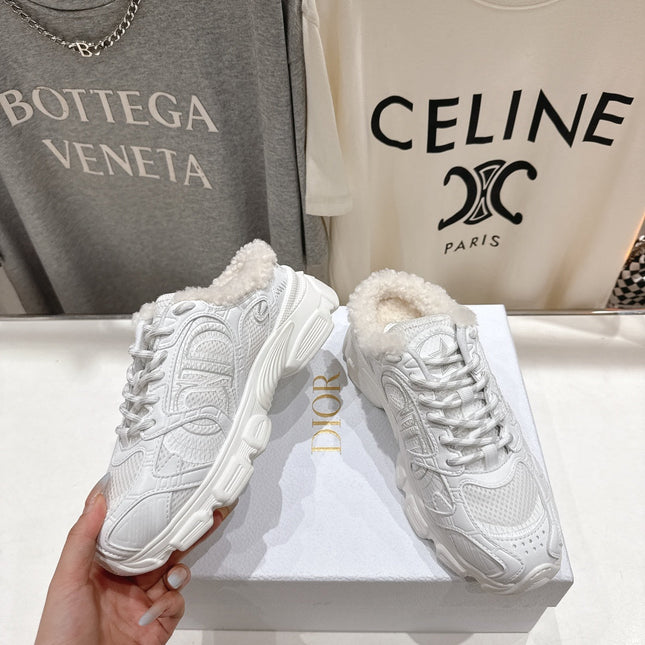 DIOR CHRONO SNEAKER 25S IN WHITE LAMBSKIN AND MESH FABRIC STYLE 11