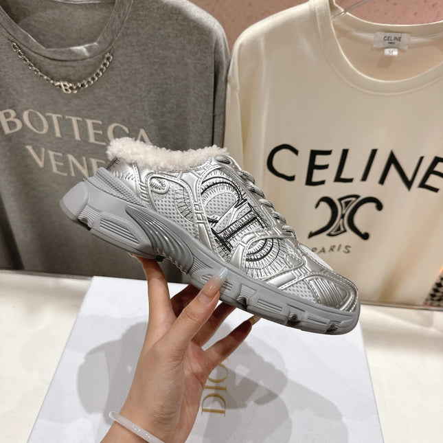 DIOR CHRONO SNEAKER 25S IN SILVER LAMBSKIN AND MESH FABRIC STYLE 10