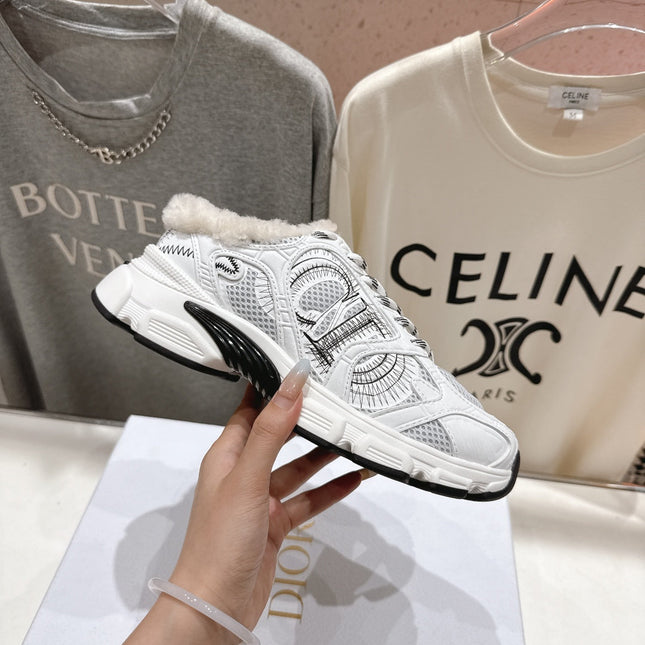 DIOR CHRONO SNEAKER 25S IN WHITE LAMBSKIN AND MESH FABRIC STYLE 7