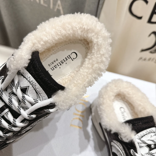 DIOR CHRONO SNEAKER 25S IN BLACK LAMBSKIN AND MESH FABRIC STYLE 4