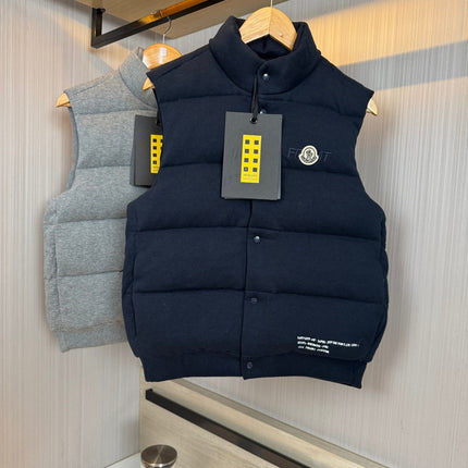 MONCLER 25S DOWN VEST IN GRAY 065