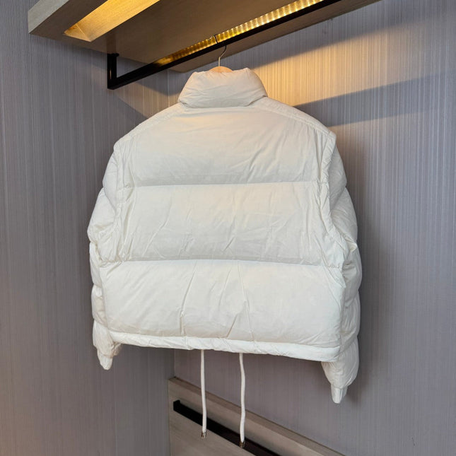 MONCLER 25S CONVERTIBLE JACKET IN WHITE 034