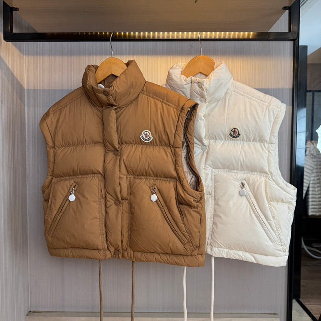 MONCLER 25S CONVERTIBLE JACKET IN WHITE 034