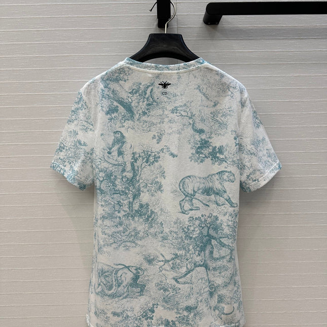 DIOR GRAPHIC PRINT T-SHIRT IN WHITE AND GREEN