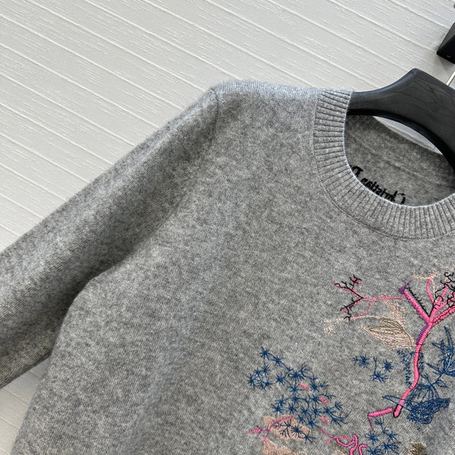 DIOR CASHMERE SWEATER WITH FLORAL EMBROIDERY 276197