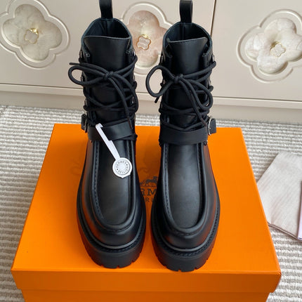 HM 25S ANKLE BOOTS IN BLACK LAMBSKIN