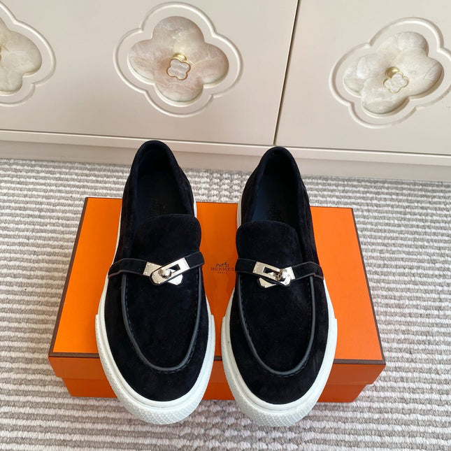 HM 25S SLIP-ON IN BLACK SUEDE WITH SILVER HARDWARE