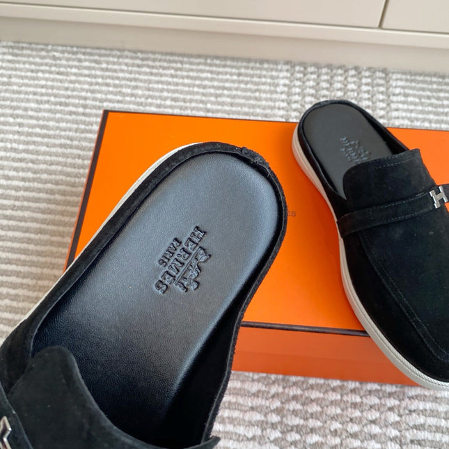 HM 25S MULES IN BLACK SUEDE WITH SILVER HARDWARE