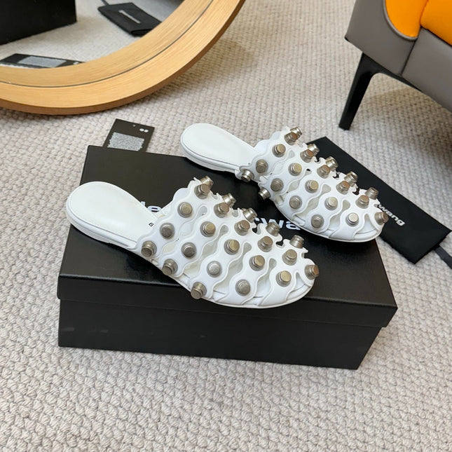 RHODES STUDDED REXA CAGE SLIDE IN WHITE LAMBSKIN