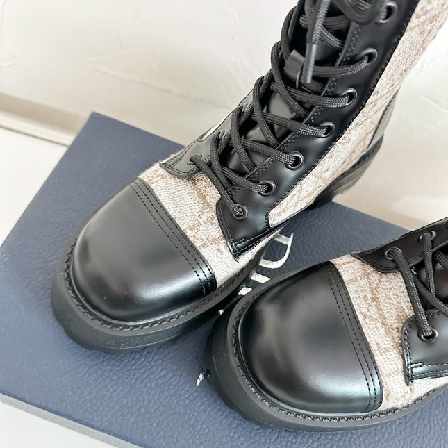 D-UNIT ANKLE BOOT BLACK CALFSKIN WITH BEIGE AND BLACK CANNAGE TWEED