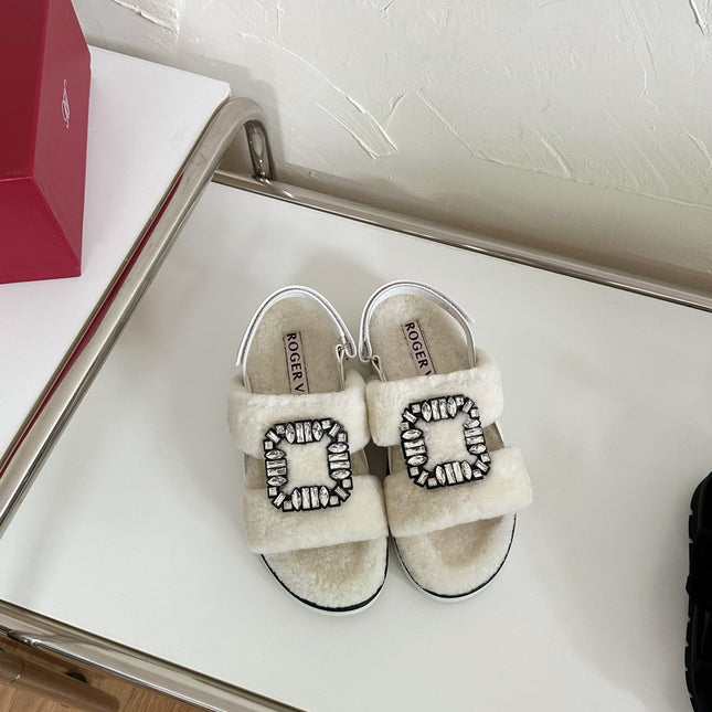 SLIDY VIV' WINTER FUR STRASS BUCKLE SANDALS IN WHITE SHEARLING