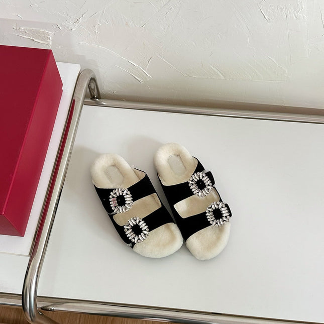 SLIDY VIV’ FUR STRASS BUCKLE MULES IN BLACK SUEDE AND CREAM SHEARLING INSOLE