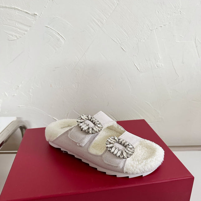 SLIDY VIV’ FUR STRASS BUCKLE MULES IN LIGHT GREY SUEDE AND CREAM SHEARLING INSOLE