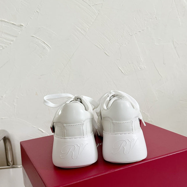 VIV' SKATE SNEAKERS IN WHITE CALFSKIN SILVER BUCKLE