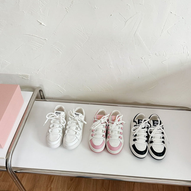 SNEAKERS SIMPLE DESIGN IN PINK MIX WHITE SHEEPSKIN
