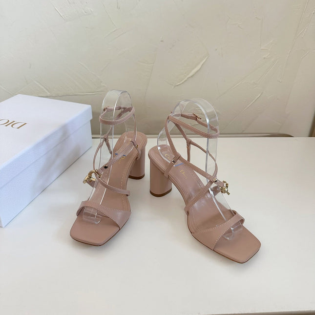 MEDIUM SQUARE HEEL SANDAL IN BLUSH PINK LAMBSKIN