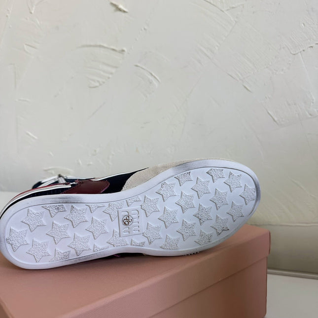 LACE-UP KNEE BOOTS IN BEIGE SUEDE AND NAVY MESH